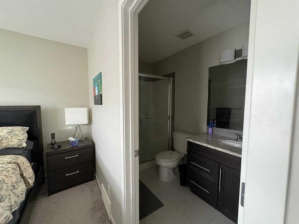 202 Evansridge Park Nw, Calgary, AB - Indoor Photo Showing Other Room