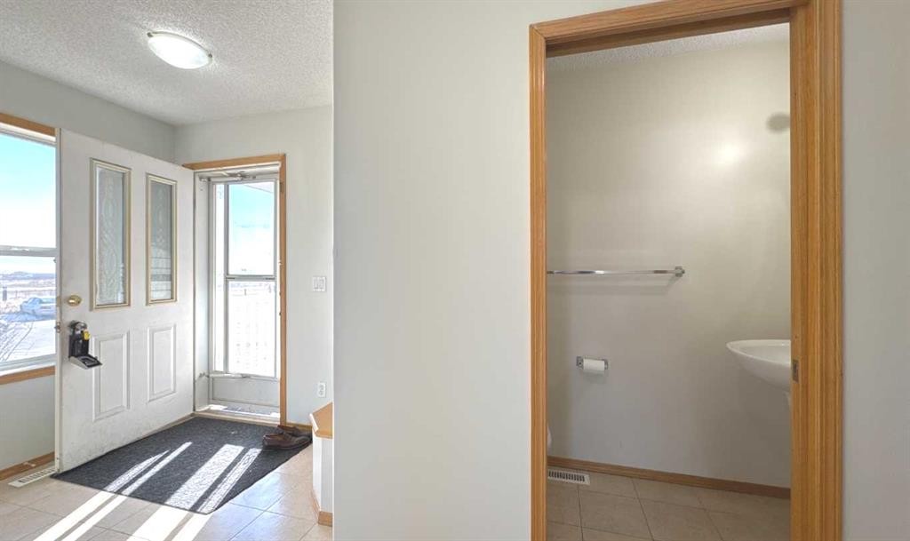 244 Los Alamos Place Ne, Calgary, AB - Indoor