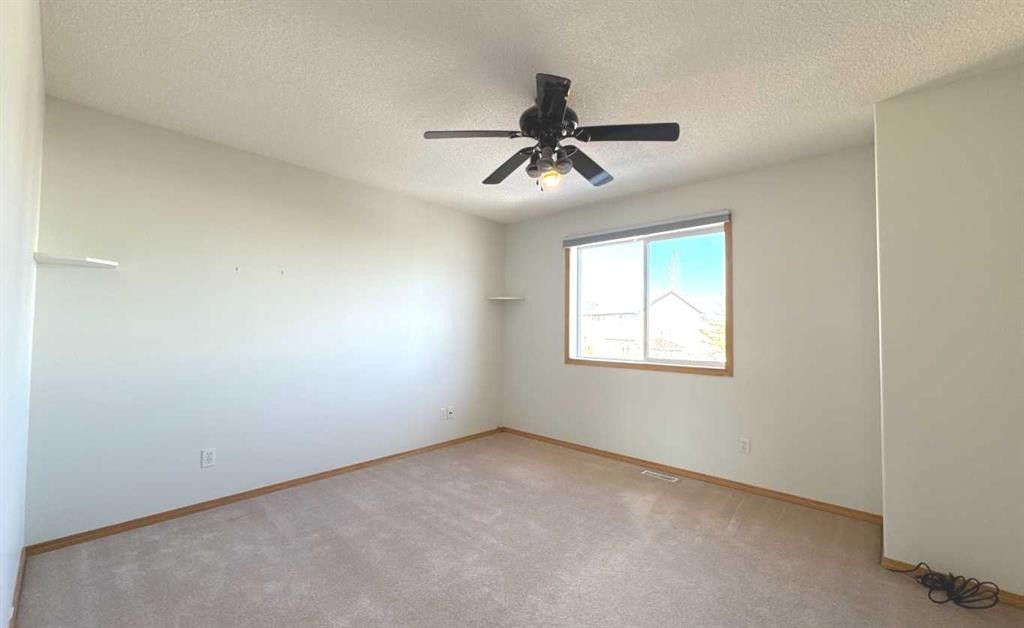 244 Los Alamos Place Ne, Calgary, AB - Indoor Photo Showing Other Room