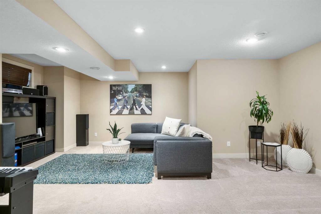 263 Evanston Way Nw, Calgary, AB - Indoor