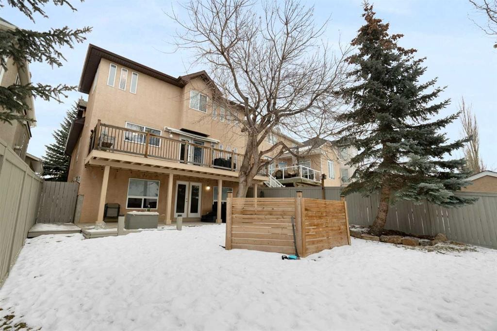 124 Cresthaven Place Sw, Calgary, AB - Outdoor With Deck Patio Veranda