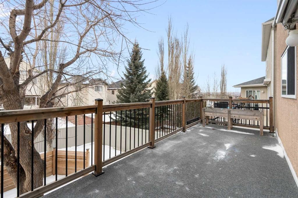 124 Cresthaven Place Sw, Calgary, AB - Outdoor With Exterior