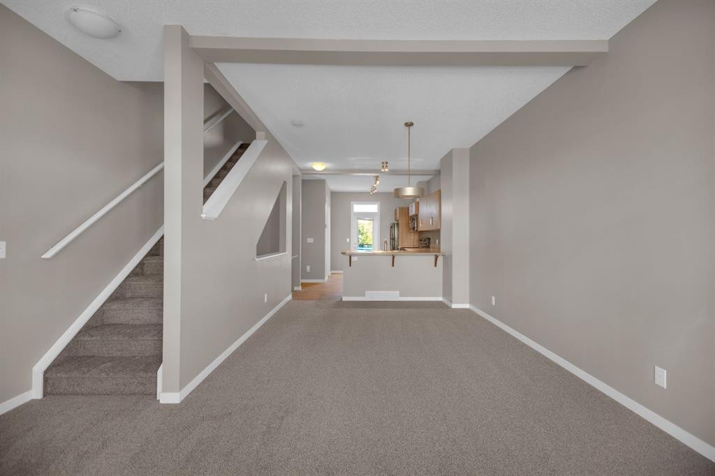 136 New Brighton Point Se, Calgary, AB - Indoor Photo Showing Other Room