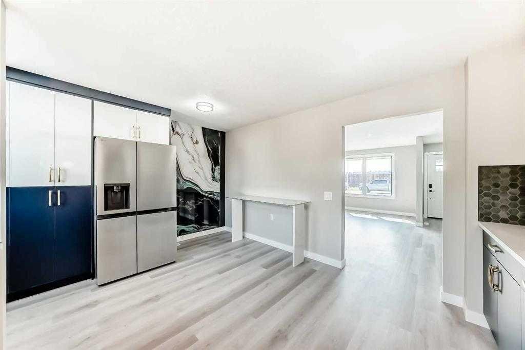 15104 1 Street Se, Calgary, AB - Indoor