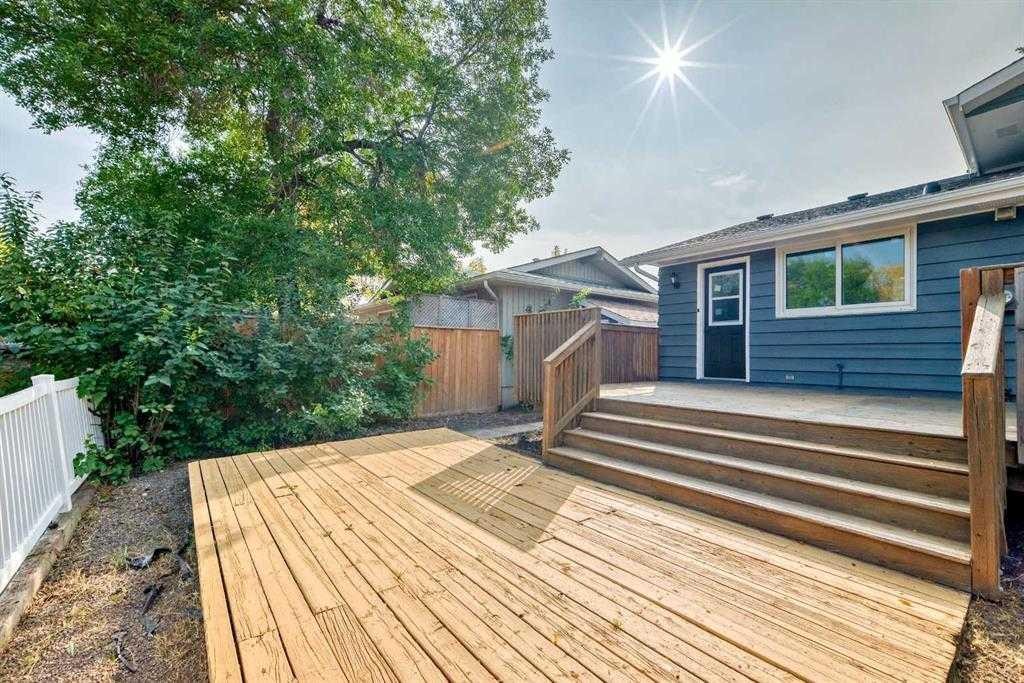 15104 1 Street Se, Calgary, AB - Outdoor With Deck Patio Veranda
