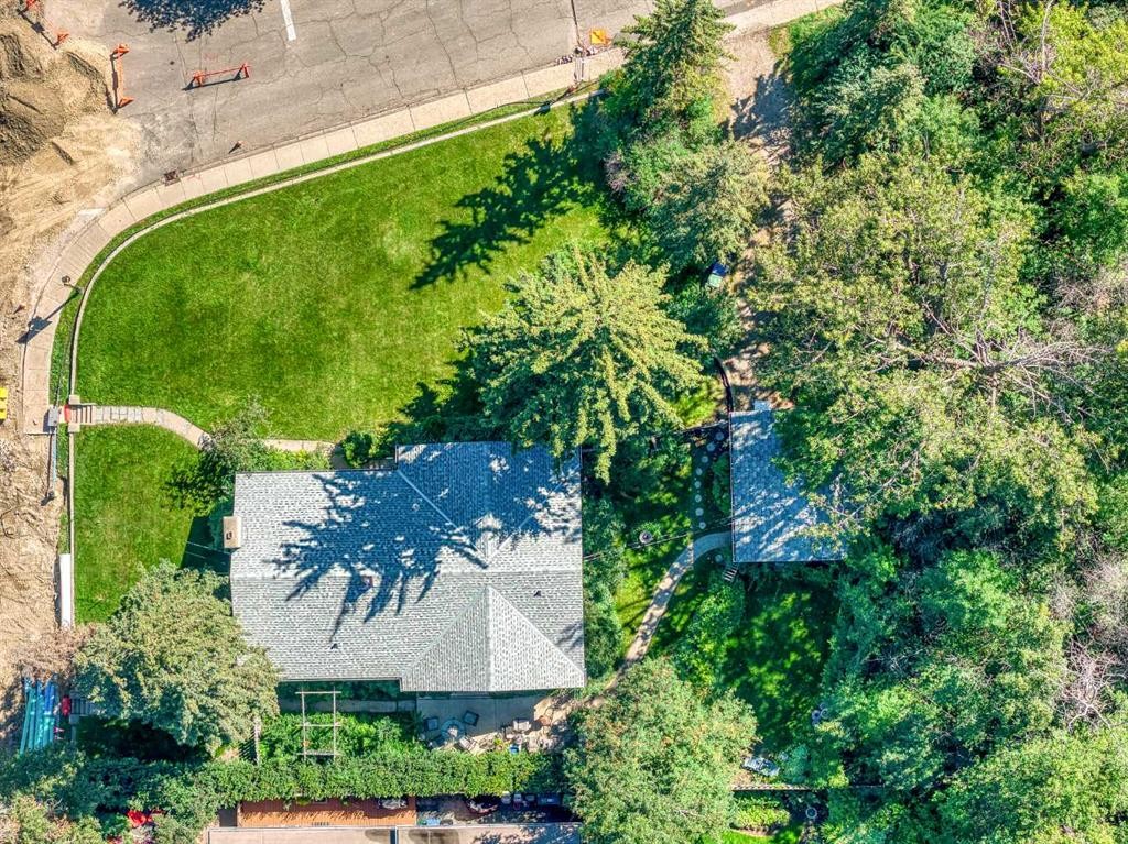 3205 4 Street Sw, Calgary, AB - Outdoor