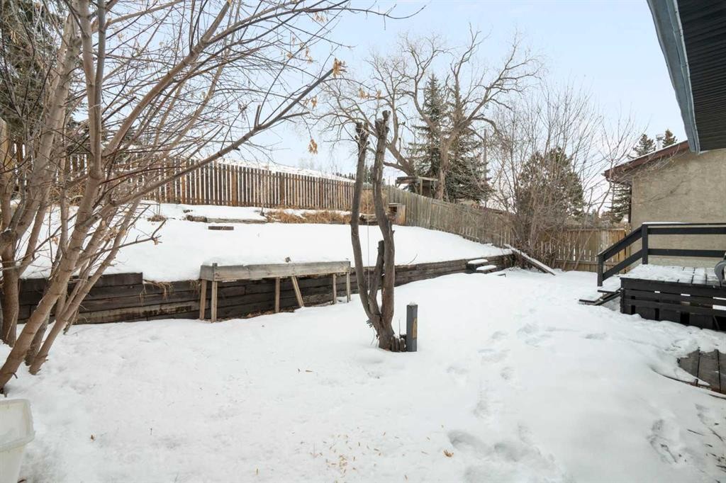 80 Ogmoor Crescent Se, Calgary, AB - Outdoor