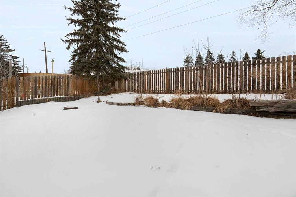 80 Ogmoor Crescent Se, Calgary, AB - Outdoor