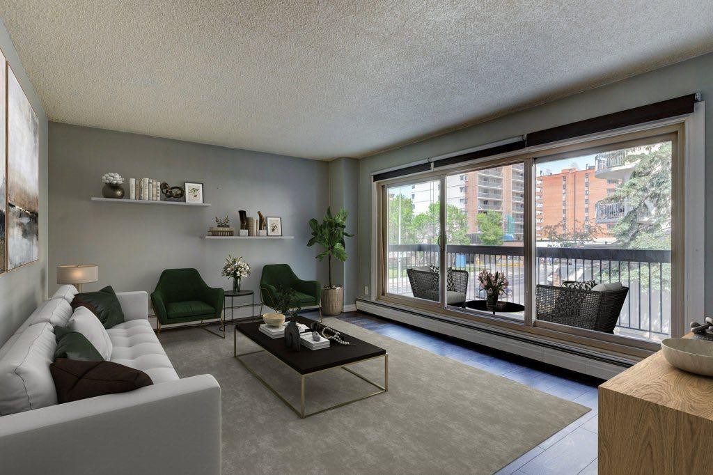 211-1335 12 Avenue Sw, Calgary, AB - Indoor Photo Showing Living Room