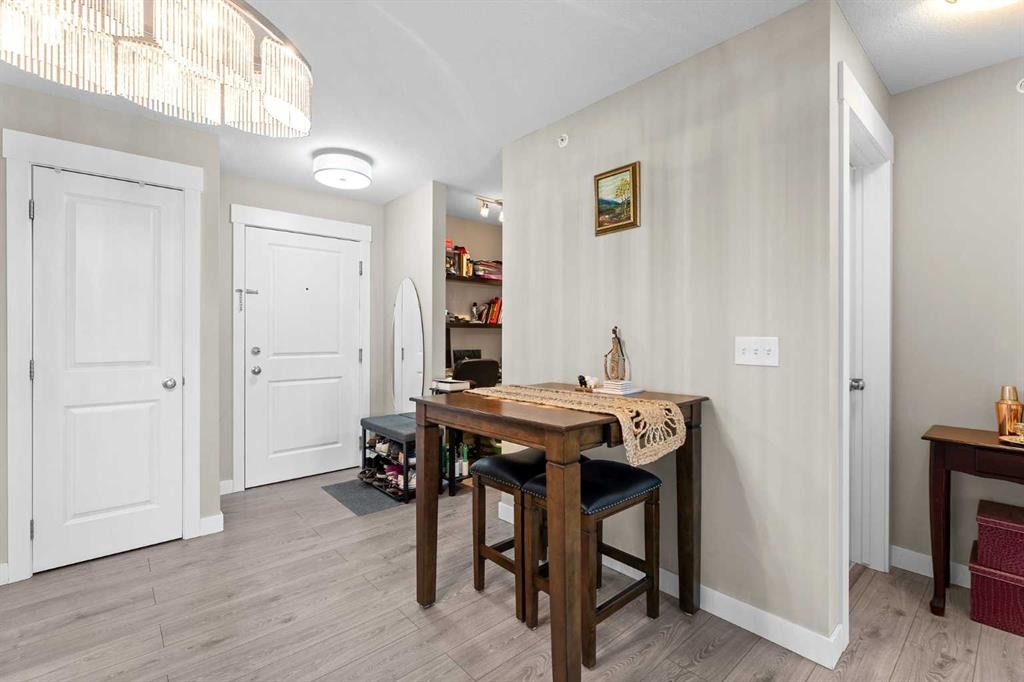 3407-11 Mahogany Row Se, Calgary, AB - Indoor