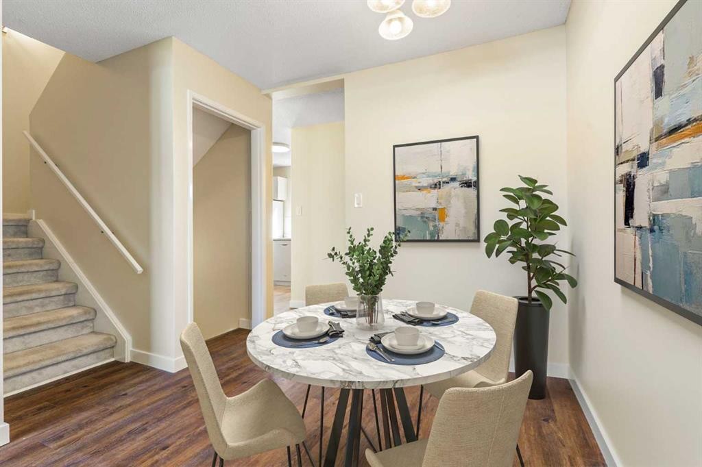 32-80 Galbraith Drive Sw, Calgary, AB - Indoor Photo Showing Dining Room
