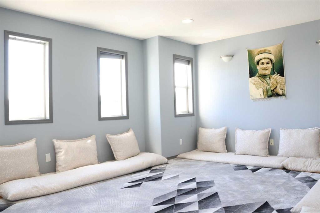 266 Martha'S Manor Ne, Calgary, AB - Indoor