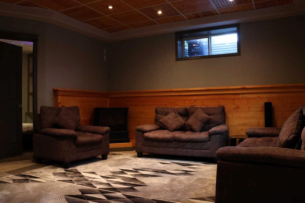 266 Martha'S Manor Ne, Calgary, AB - Indoor