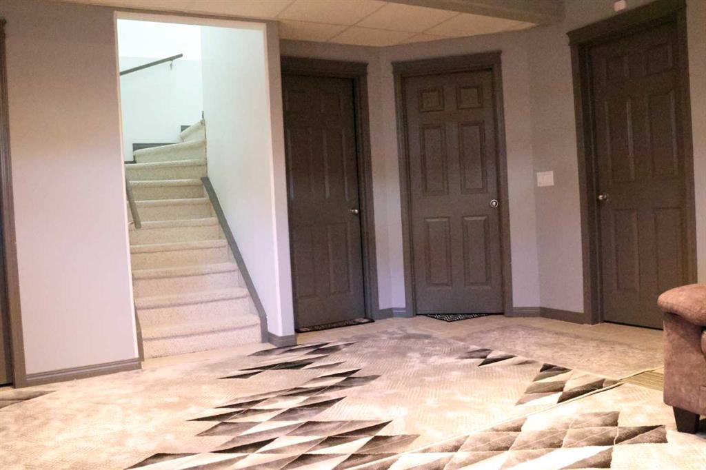 266 Martha'S Manor Ne, Calgary, AB - Indoor Photo Showing Other Room