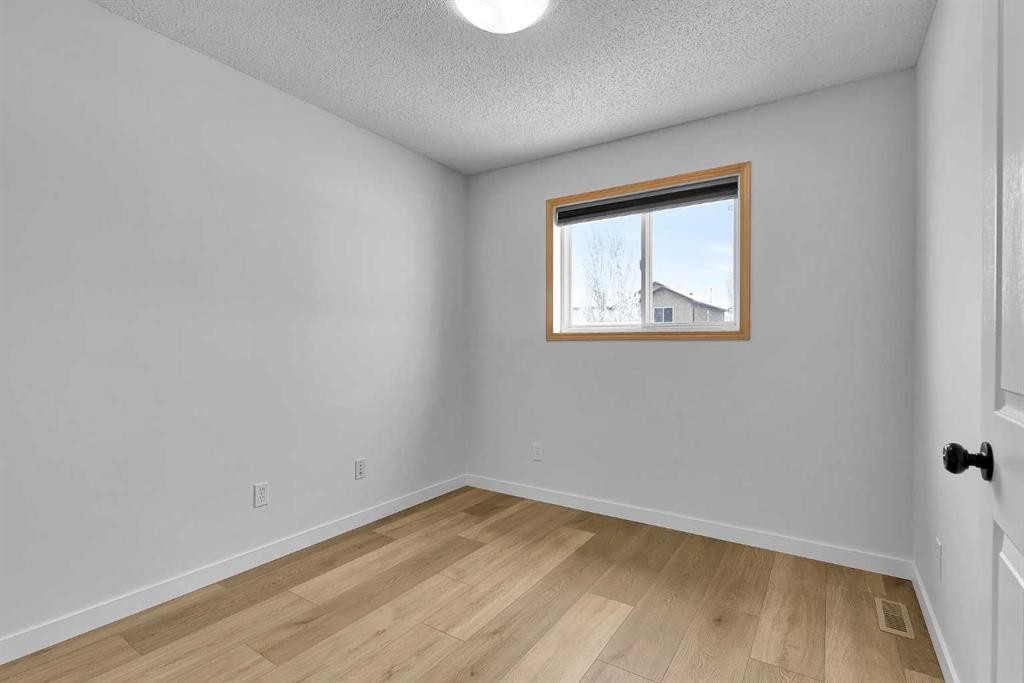 89 Covebrook Place Ne, Calgary, AB - Indoor Photo Showing Other Room