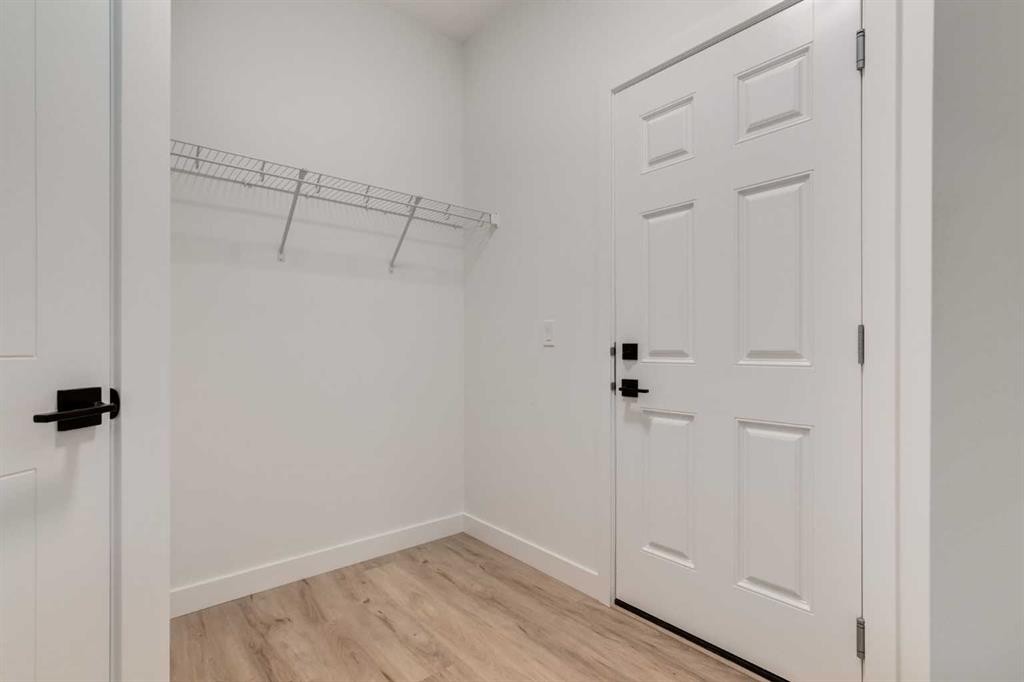 86 Agate Road, Cochrane, AB - Indoor