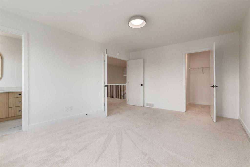 86 Agate Road, Cochrane, AB - Indoor