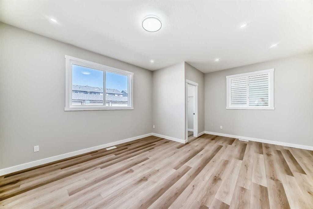 112 Belvedere Park Se, Calgary, AB - Indoor Photo Showing Other Room