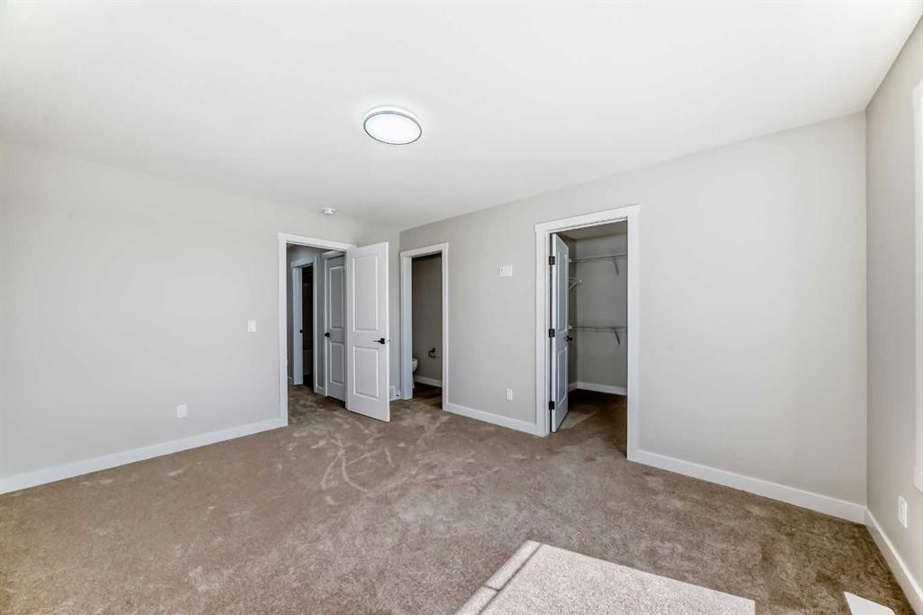 112 Belvedere Park Se, Calgary, AB - Indoor Photo Showing Other Room