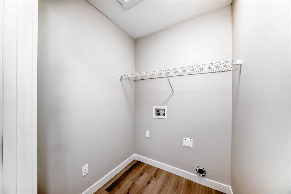 112 Belvedere Park Se, Calgary, AB - Indoor