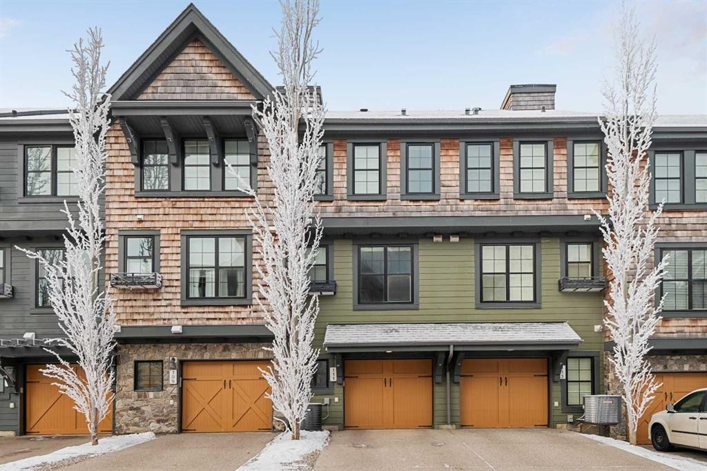 111 Ascot Point Sw, Calgary, AB - Outdoor With Facade