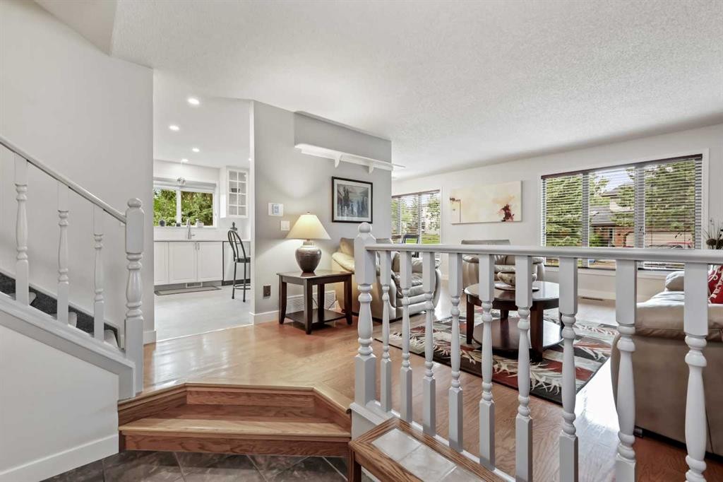 103 Sandarac Place Nw, Calgary, AB - Indoor Photo Showing Other Room