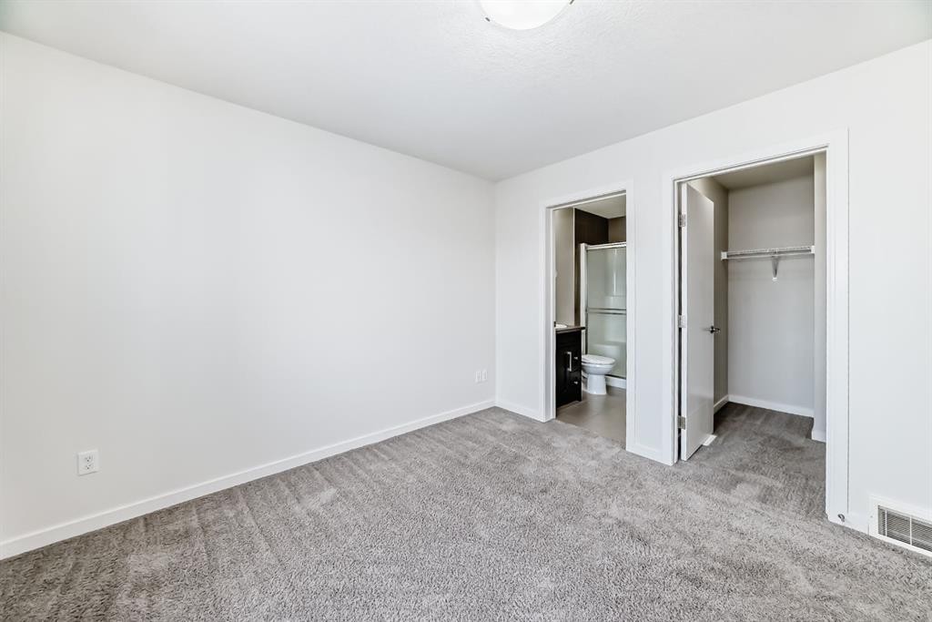 35 Nolan Hill Boulevard, Calgary, AB - Indoor Photo Showing Other Room