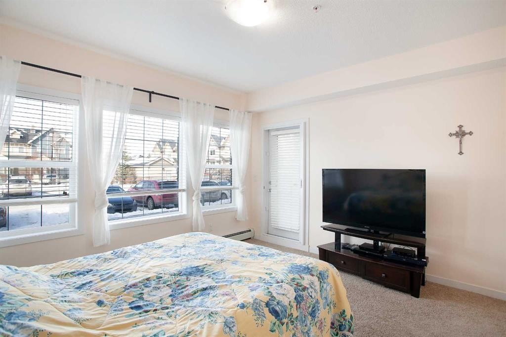 103-200 Cranfield Common Se, Calgary, AB - Indoor Photo Showing Bedroom