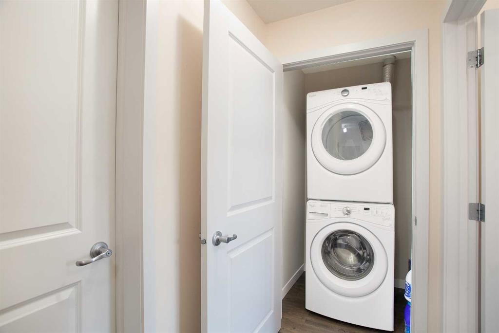 103-200 Cranfield Common Se, Calgary, AB - Indoor Photo Showing Laundry Room