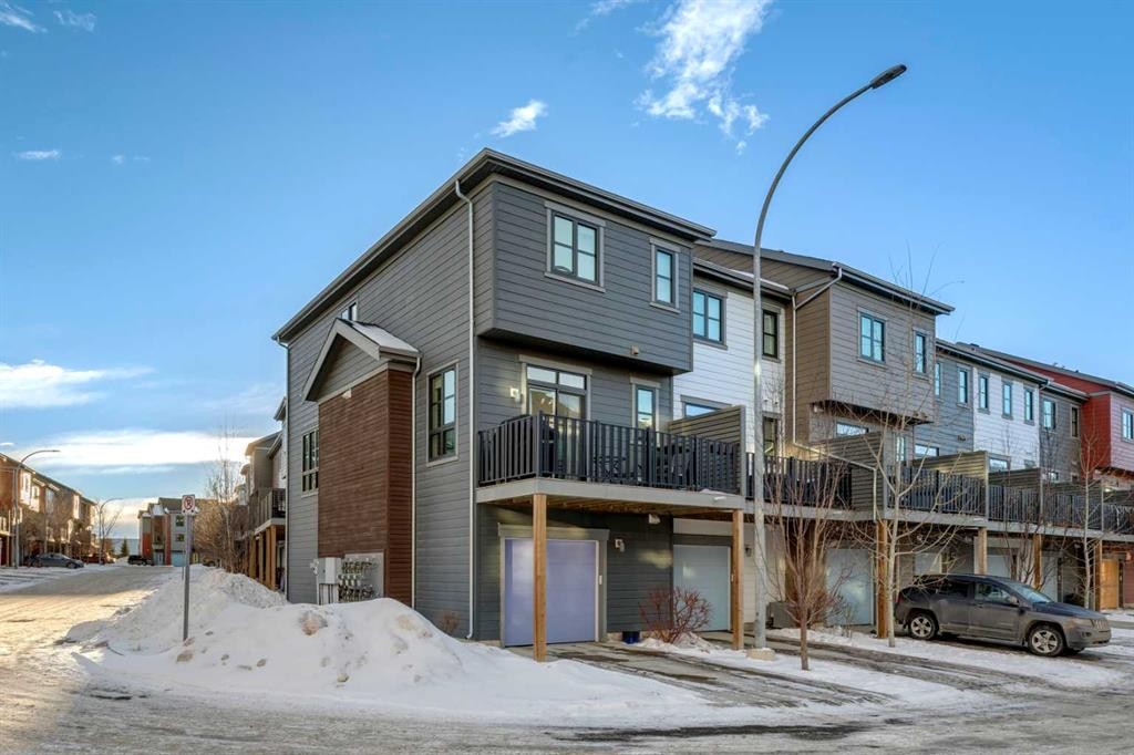180 Walden Path Se, Calgary, AB - Outdoor