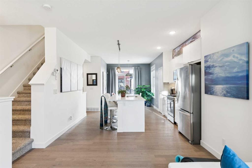 180 Walden Path Se, Calgary, AB - Indoor