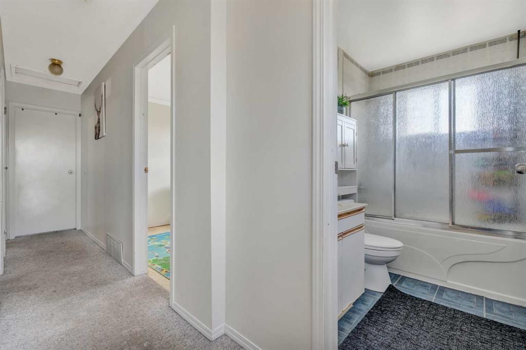 4771 Rundlehorn Drive Ne, Calgary, AB - Indoor