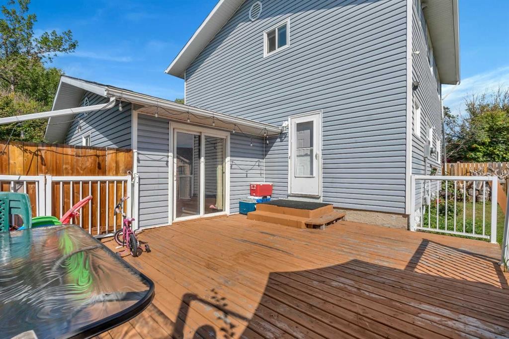 4771 Rundlehorn Drive Ne, Calgary, AB - Outdoor With Deck Patio Veranda With Exterior