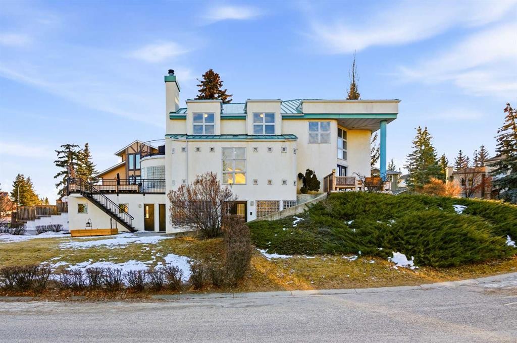 64 Patterson Mews Sw, Calgary, AB - Outdoor