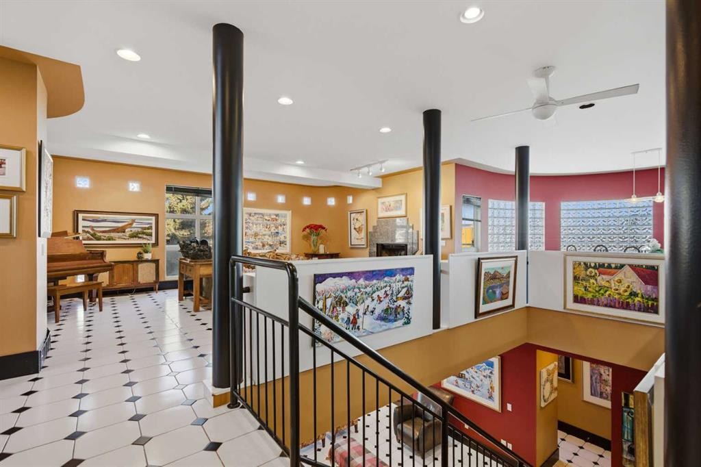 64 Patterson Mews Sw, Calgary, AB - Indoor Photo Showing Other Room