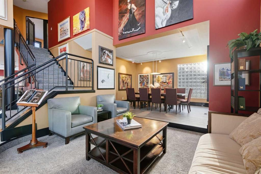 64 Patterson Mews Sw, Calgary, AB - Indoor Photo Showing Living Room