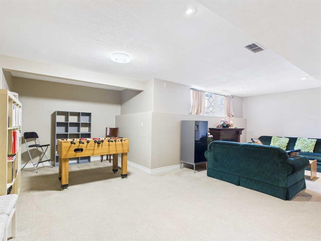 107 Panatella Close Nw, Calgary, AB - Indoor