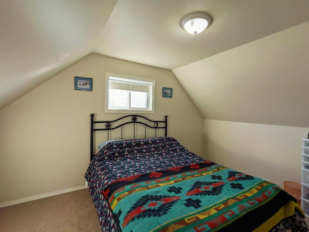 119 47 Avenue West, Claresholm, AB - Indoor Photo Showing Bedroom