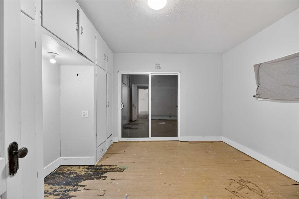 2158 22 Avenue, Didsbury, AB - Indoor Photo Showing Other Room