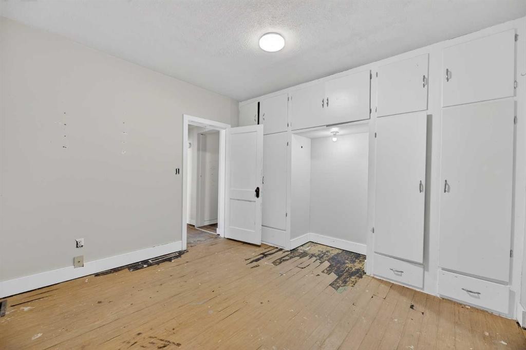 2158 22 Avenue, Didsbury, AB - Indoor Photo Showing Other Room
