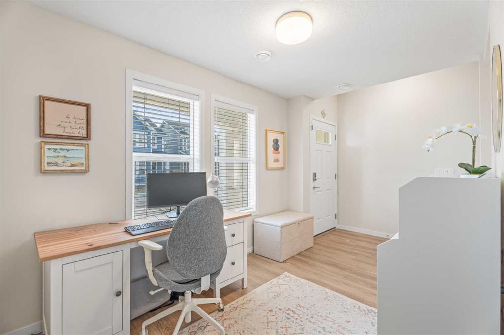 160 Copperleaf Way Se, Calgary, AB - Indoor Photo Showing Office