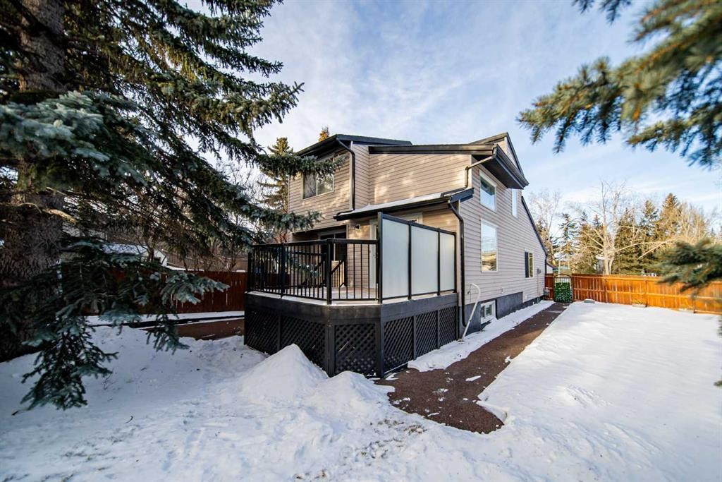 959 Ranchview Crescent Nw, Calgary, AB - Outdoor With Deck Patio Veranda