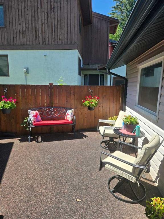 959 Ranchview Crescent Nw, Calgary, AB - Outdoor With Exterior