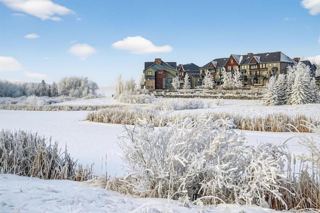 235 Ascot Circle Sw, Calgary, AB - Outdoor With View