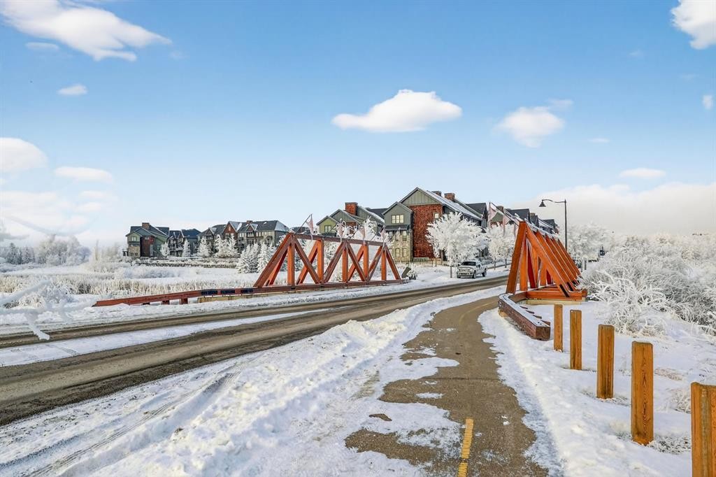 235 Ascot Circle Sw, Calgary, AB - Outdoor With View