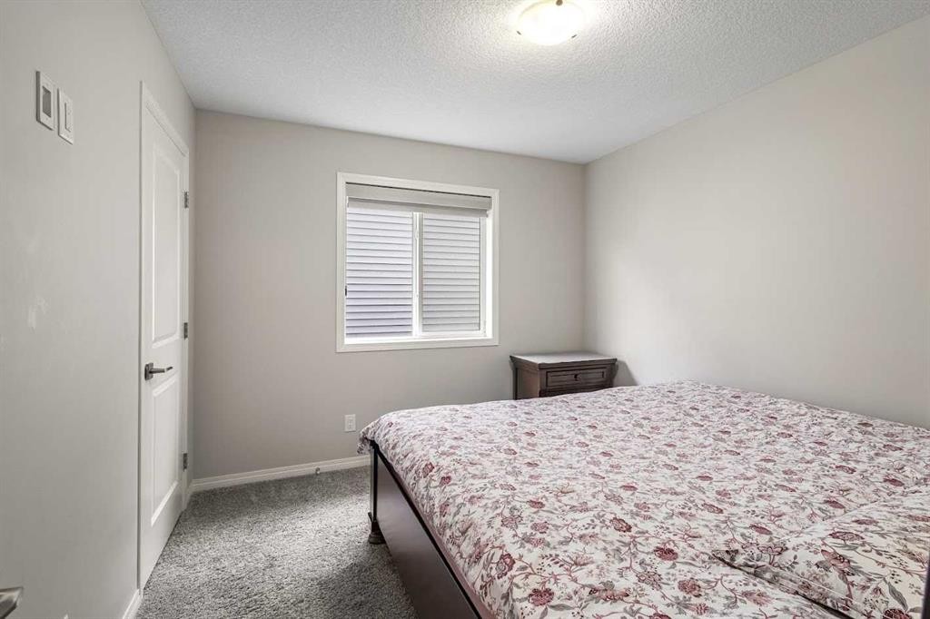 175 Howse Rise Ne, Calgary, AB - Indoor Photo Showing Bedroom
