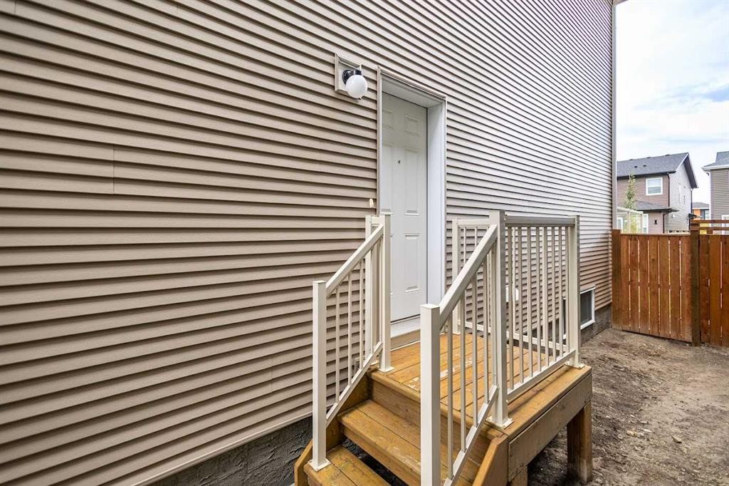 175 Howse Rise Ne, Calgary, AB - Outdoor