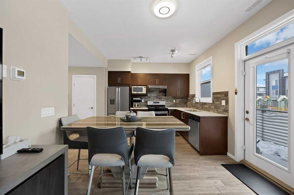 203-350 Redstone Ne, Calgary, AB - Indoor