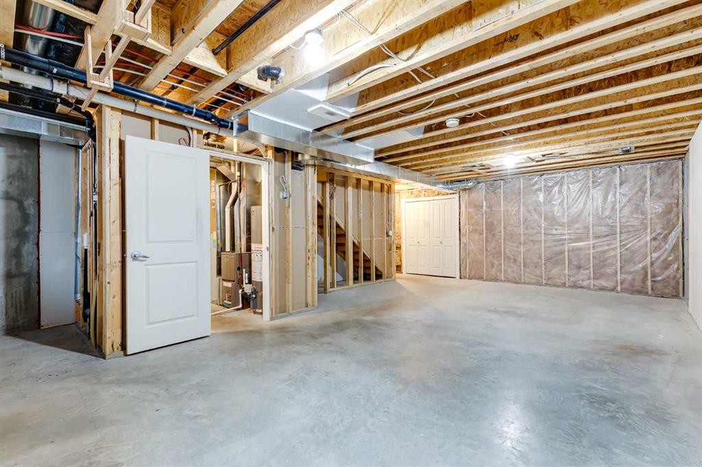 509-121 Copperpond Common Se, Calgary, AB - Indoor Photo Showing Basement
