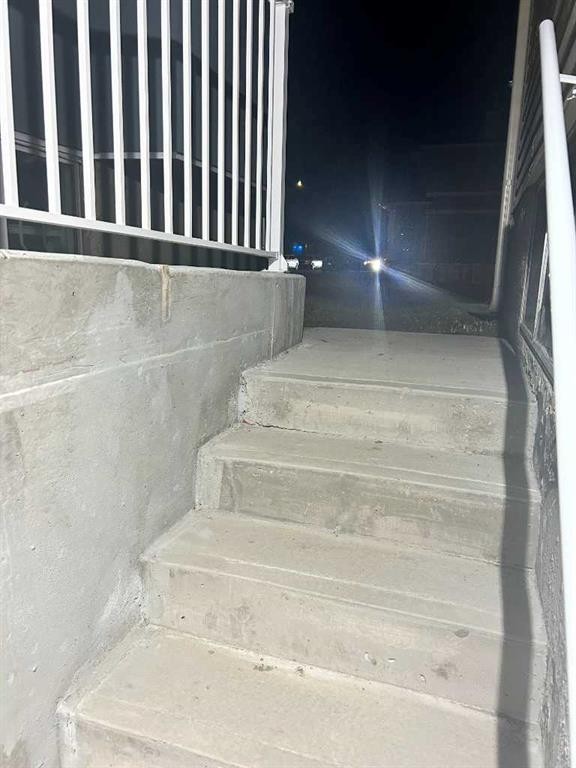 79 Saddlebrook Way Ne, Calgary, AB - Outdoor